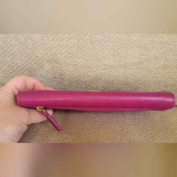 Tory Burch Pricilla Calf Hair Wallet - Picture 4 of 13